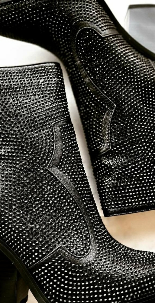 NIB Rhinestone Boot - Picture 3 of 5